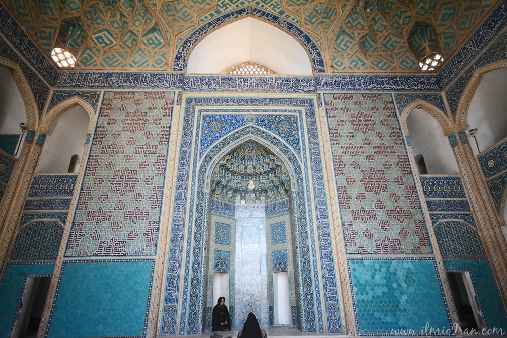 L'interno della grande moschea di Yazd