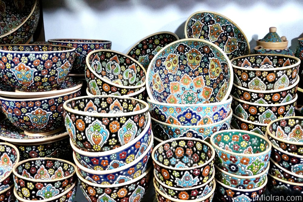 Cosa comprare in Iran, una guida allo shopping di souvenir persiani
